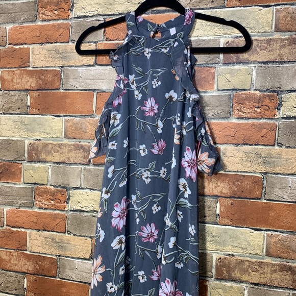 Xhilaration ruffle sleeve dress - Picture 3 of 8